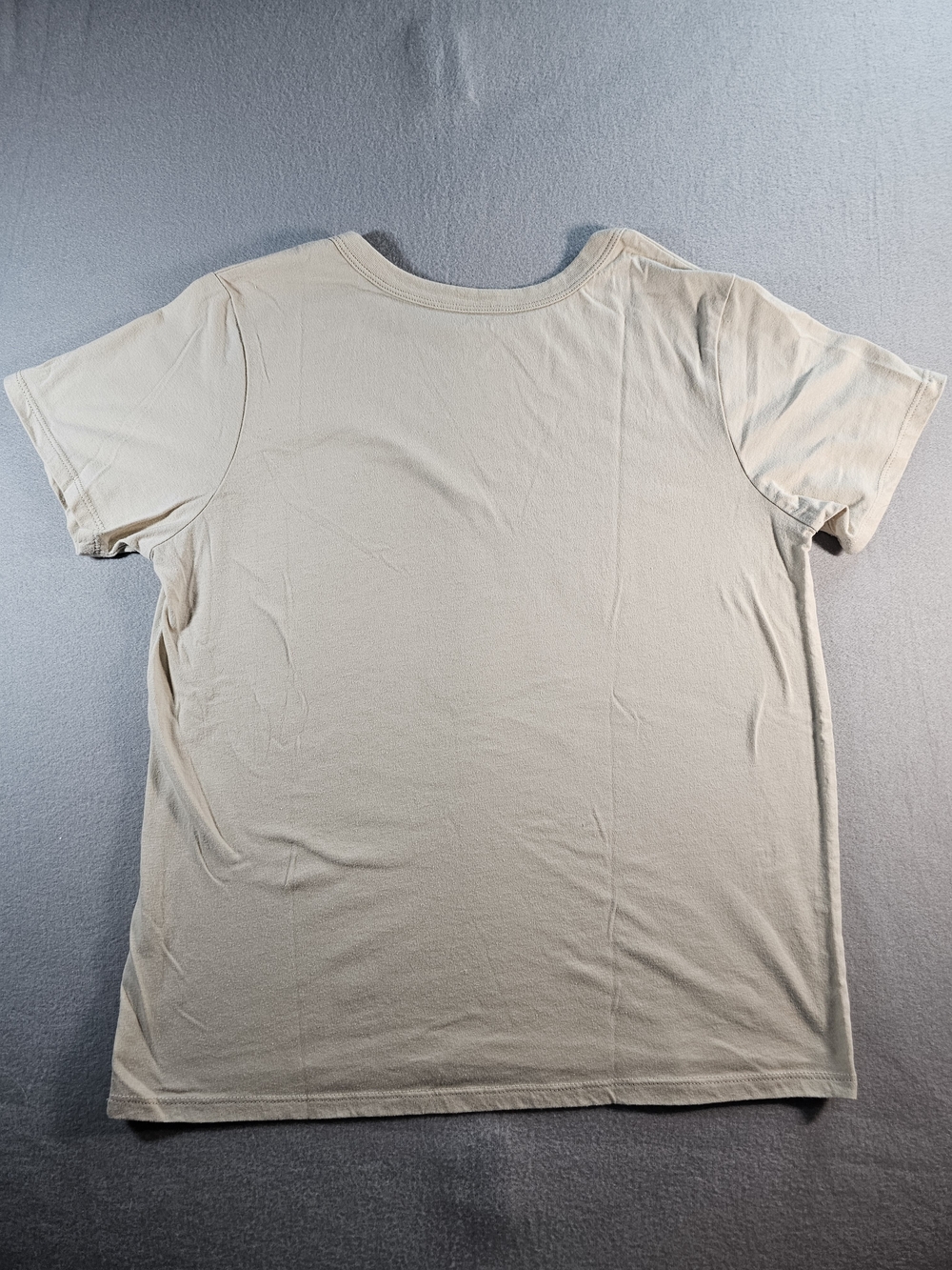 Fifth Sun White Tee with Green Leopard Shamrock Super Soft Size L - Picture 2 of 4